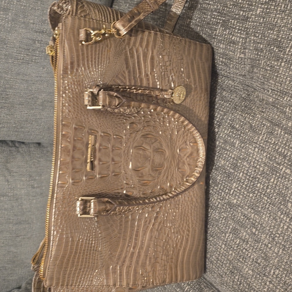 Brahmin Large Satchel"FIRM"
